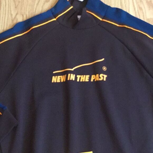 NWT PUMA sweatshirt in brown with blue & orange - Picture 3 of 16